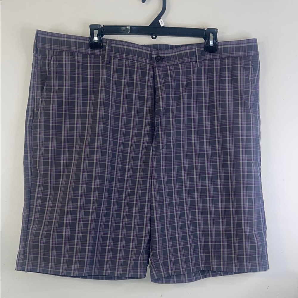 Ben Hogan Men's Purple Plaid Performance Golf Shorts NWT Size 40